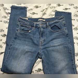 Levi's High Rise Jeans